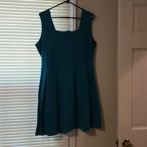 Teal sleeveless dress